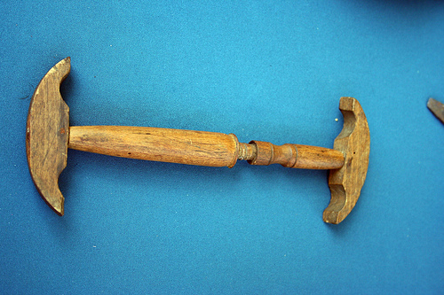 hazarditemno879.jpg
