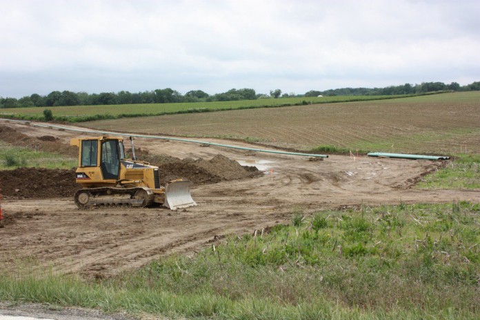 pipeline construction.carroll.2013.JPG