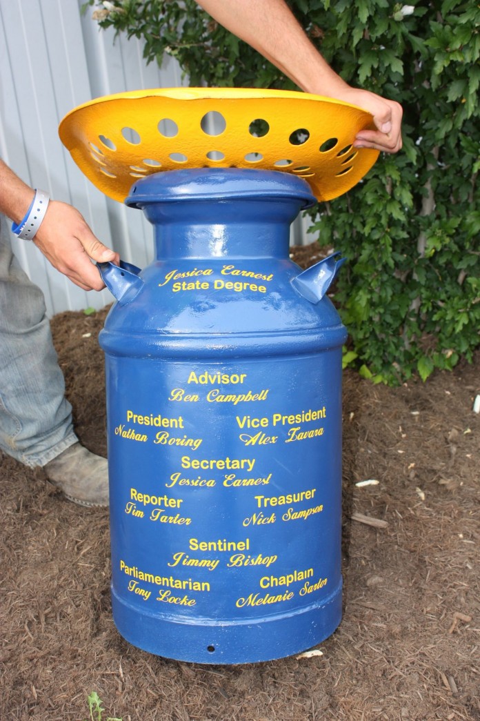 zavara.milk can.back.JPG