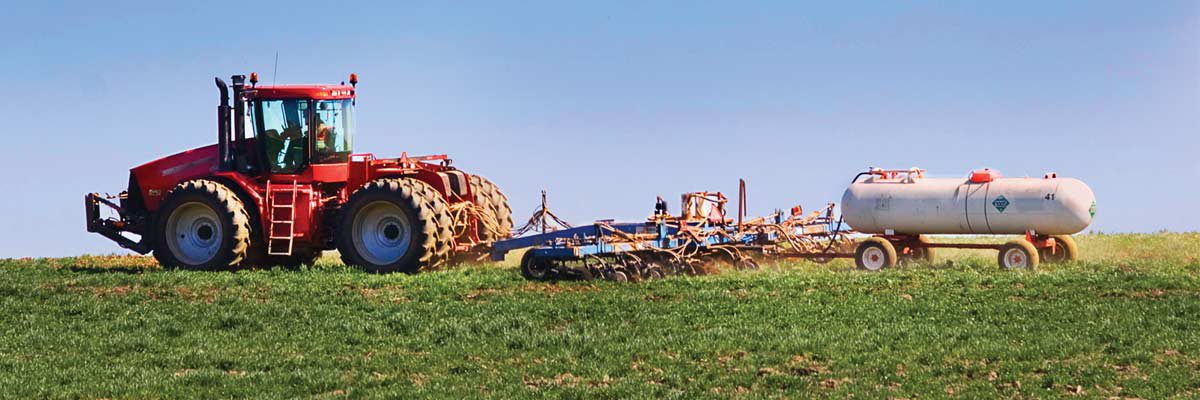 tractor fertilizer