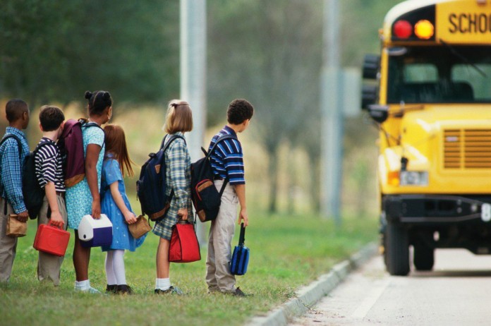 students.bus.Metro