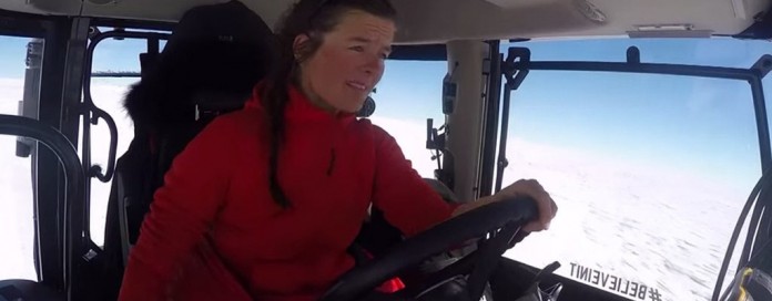 'Tractor Girl' Manon Ossevoort 'Tractor Girl' Manon Ossevoort