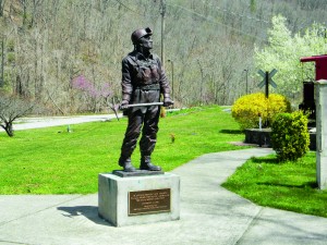 coal miner statue