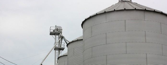 grain bins grain bins