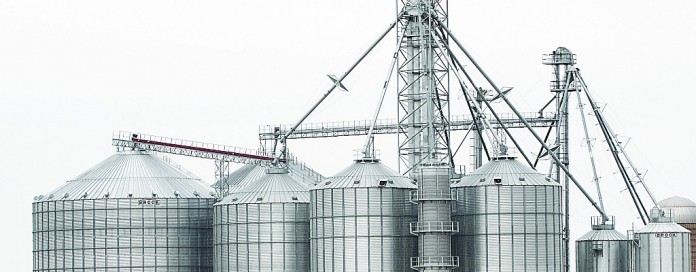 grain bins and legs grain bins