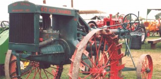 Allis-Chalmers Model 6-12
