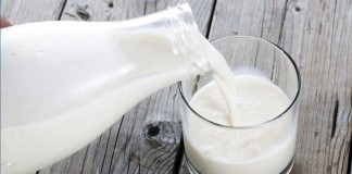 milk poured into glass