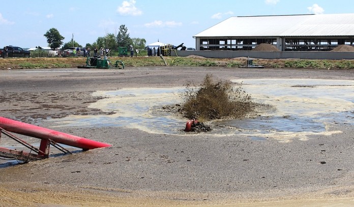 Manure agitation Manure agitation