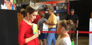 Miss America meets children