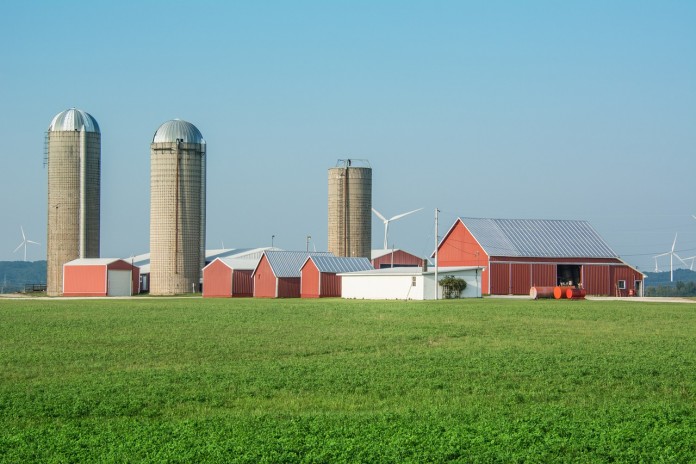 farm-1305828_1280
