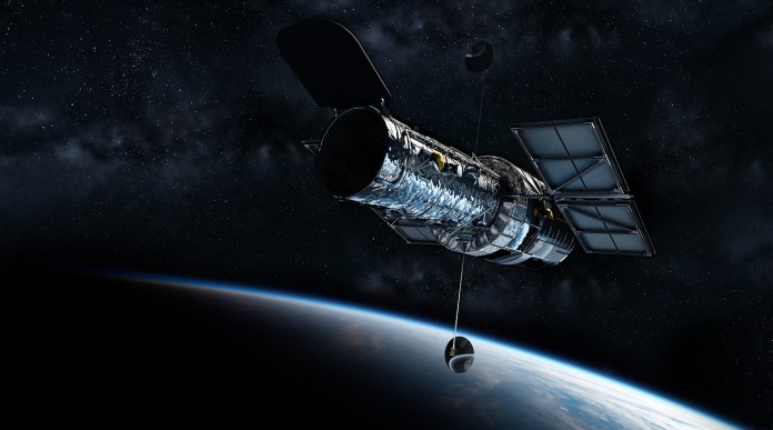 hubble-telescope-1347645_1280