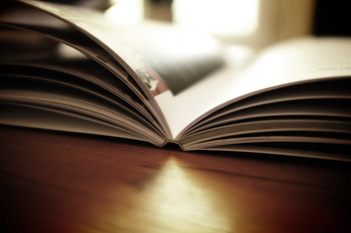 book-1867716_1280