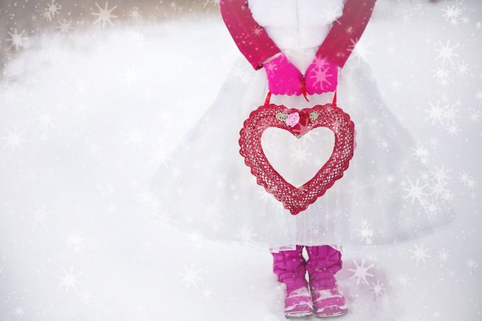 valentine-594389_1280