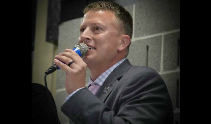 Andy White Andy White auctioneer