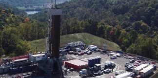 oil and gas drilling horizontal leg record
