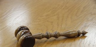 gavel