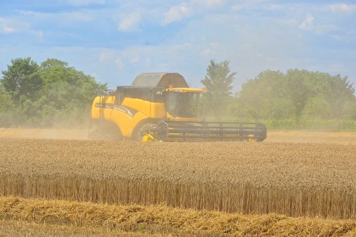 Combine harvester Combine harvester