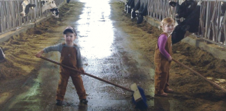 farm kids