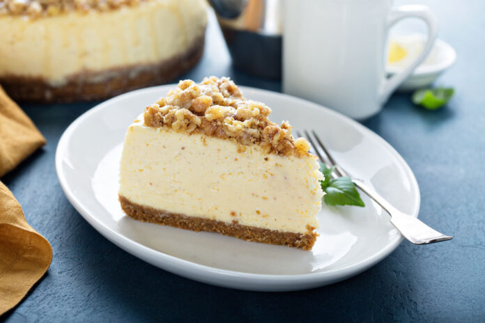 cheesecake Caramel Apple Crumb Cheesecake