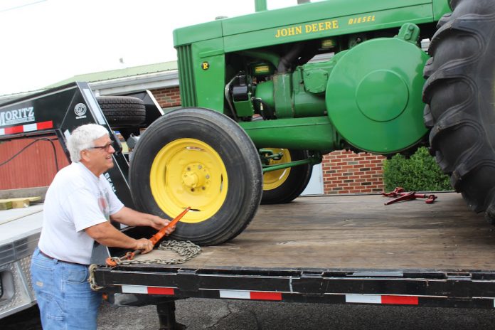 Deere R wheel Deere R wheel