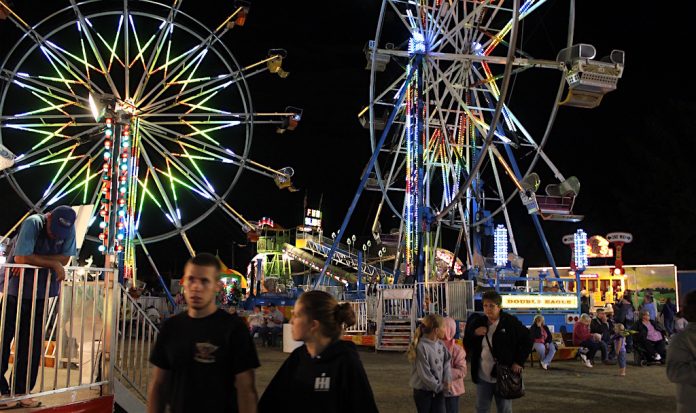 rides at night fair rides