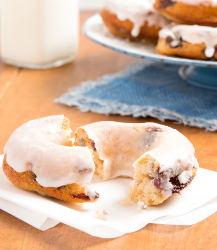 feature.web Blueberry Glazed Donuts