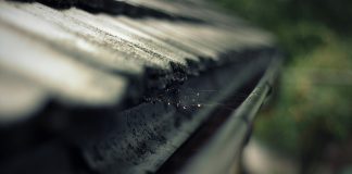 rain gutter