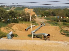 pipeline construction