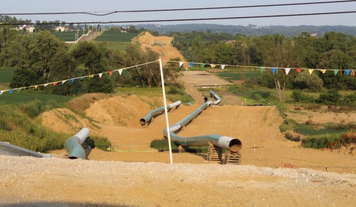 pipeline construction pipeline construction