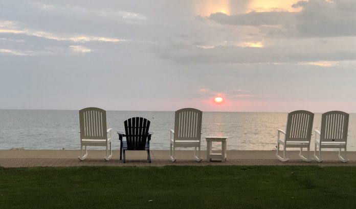 lake erie at sunset Lake Erie, LEBOR, Lake Erie Bill of Rights, water quality,