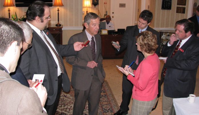 Susan-Crowell-with-Sen.-George-Voinovich Susan Crowell George Voinovich