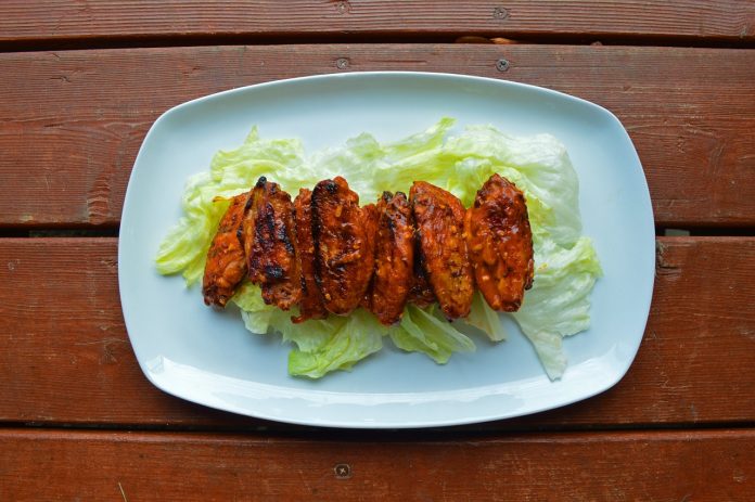 barbecue-807734_1280 chicken wings