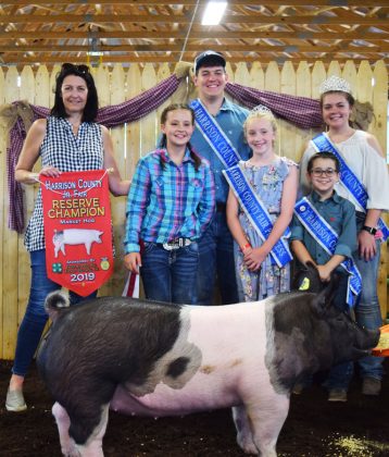 Jaiden Pelegreen’s reserve champion market hog sold to Liggett Enterprises for $11.50 per pound.