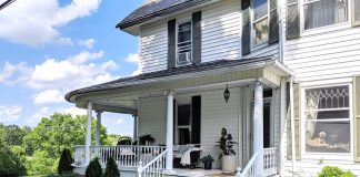 Kym Seabolt's house