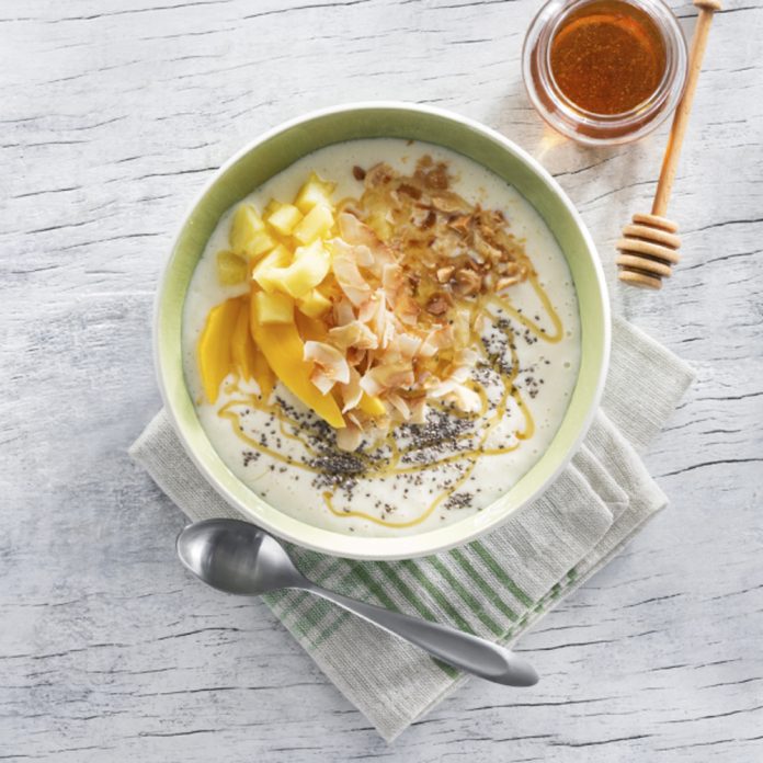 feature.web Tropical Smoothie Bowls