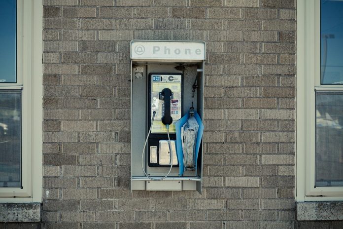 pay phone pay phone