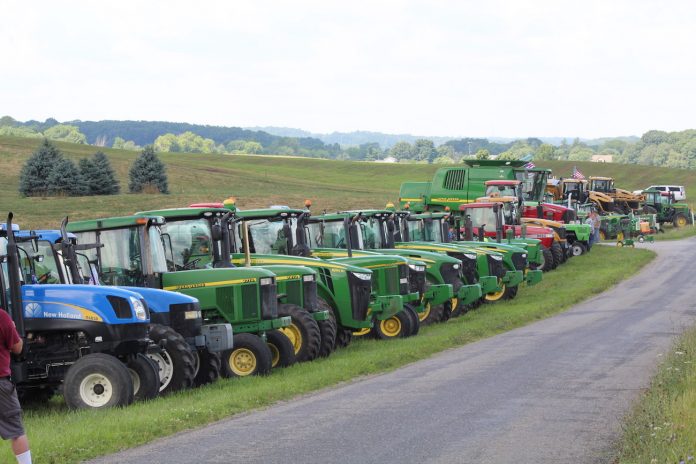 doug-dye-1 tractors in a line