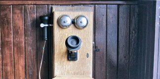 telephone