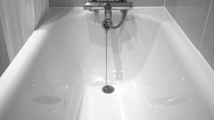 bathtub bathtub