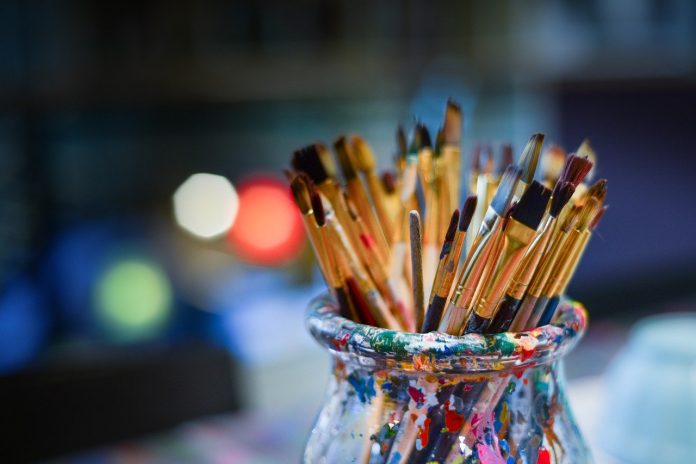 paint brushes paint brushes