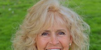 Bonnie Ayars