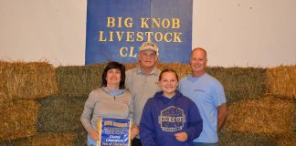 Grand Champion Chicken Pen