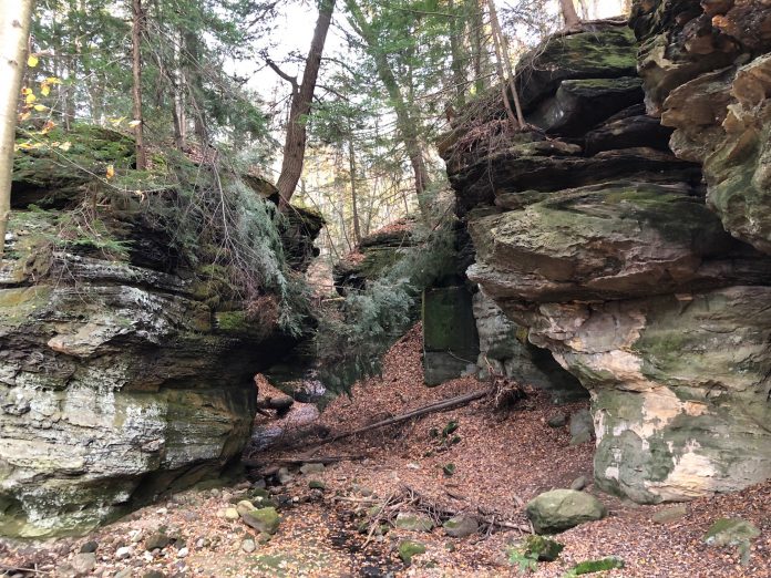 Ansel's Cave Trail Ansel's Cave Trail