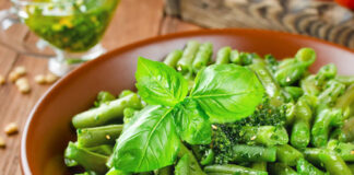 Cool Pesto Green Beans