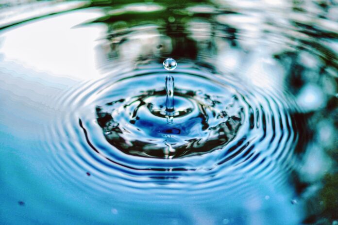 Photo by Jimmy Chang water drop