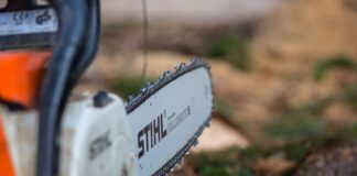 chainsaw