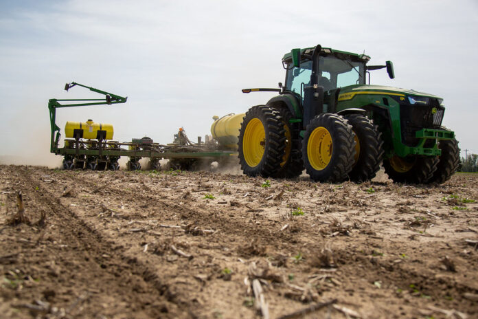 Corn planting Corn planting