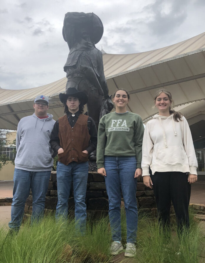 Cole Hansell, John Klintworth, Allison Huck and Emma Hartline Cole Hansell, John Klintworth, Allison Huck and Emma Hartline