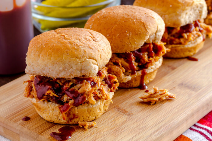 Barbeque Pulled Pork Sandwiches Pulled BBQ Chicken Sandwiches