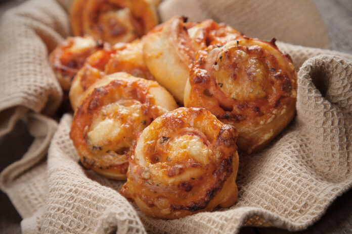 Pizza Cups